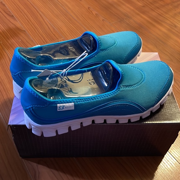 Sport by Skechers ~ Size 20 - Picture 5 of 12